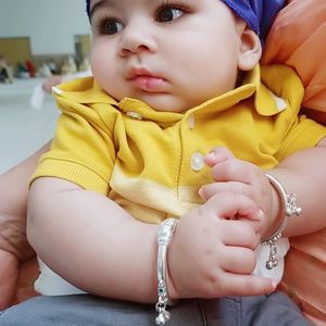 Meet your Posher, Bobby